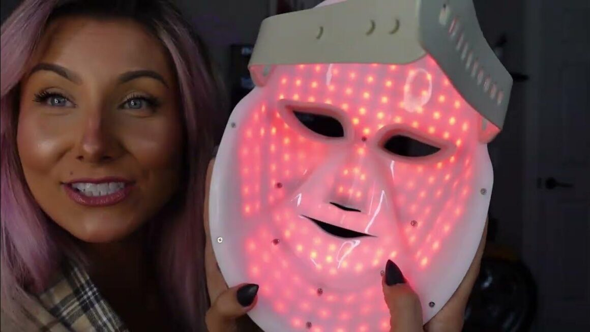 Cleopatra LED Mask
